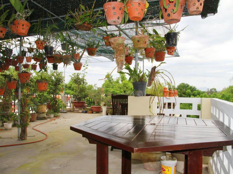 Leaf Homestay Hội An Extérieur photo